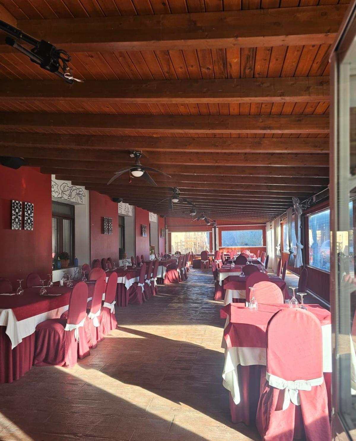 Hotel Restaurante El Patas Corral de Almaguer Dış mekan fotoğraf
